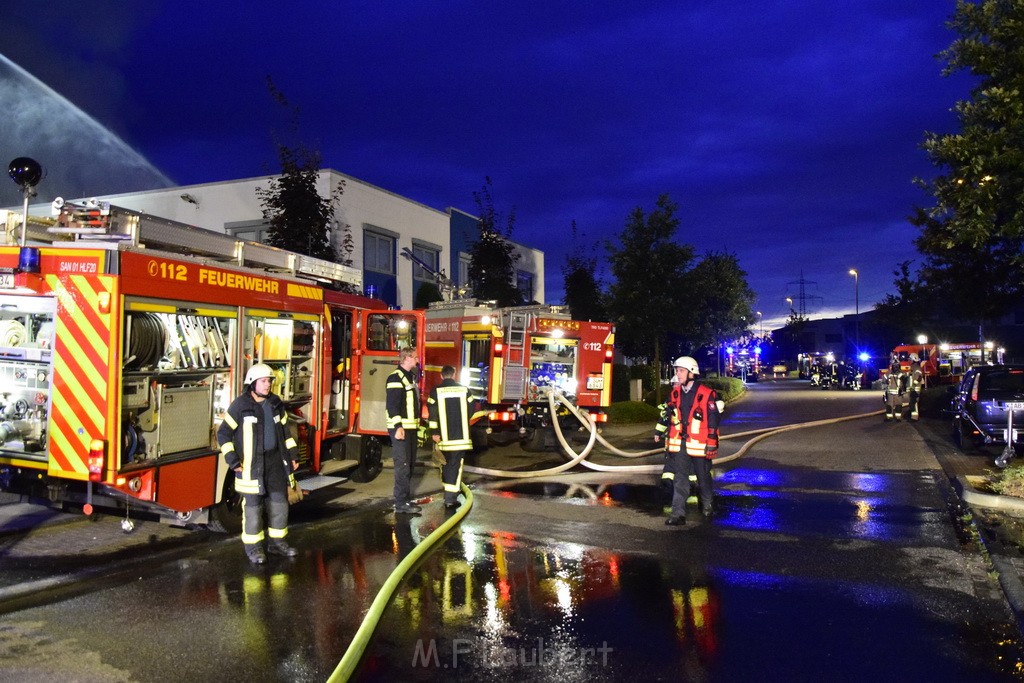 Grossbrand Halle Troisdorf Kriegsdorf Junkersring P473.JPG - Miklos Laubert